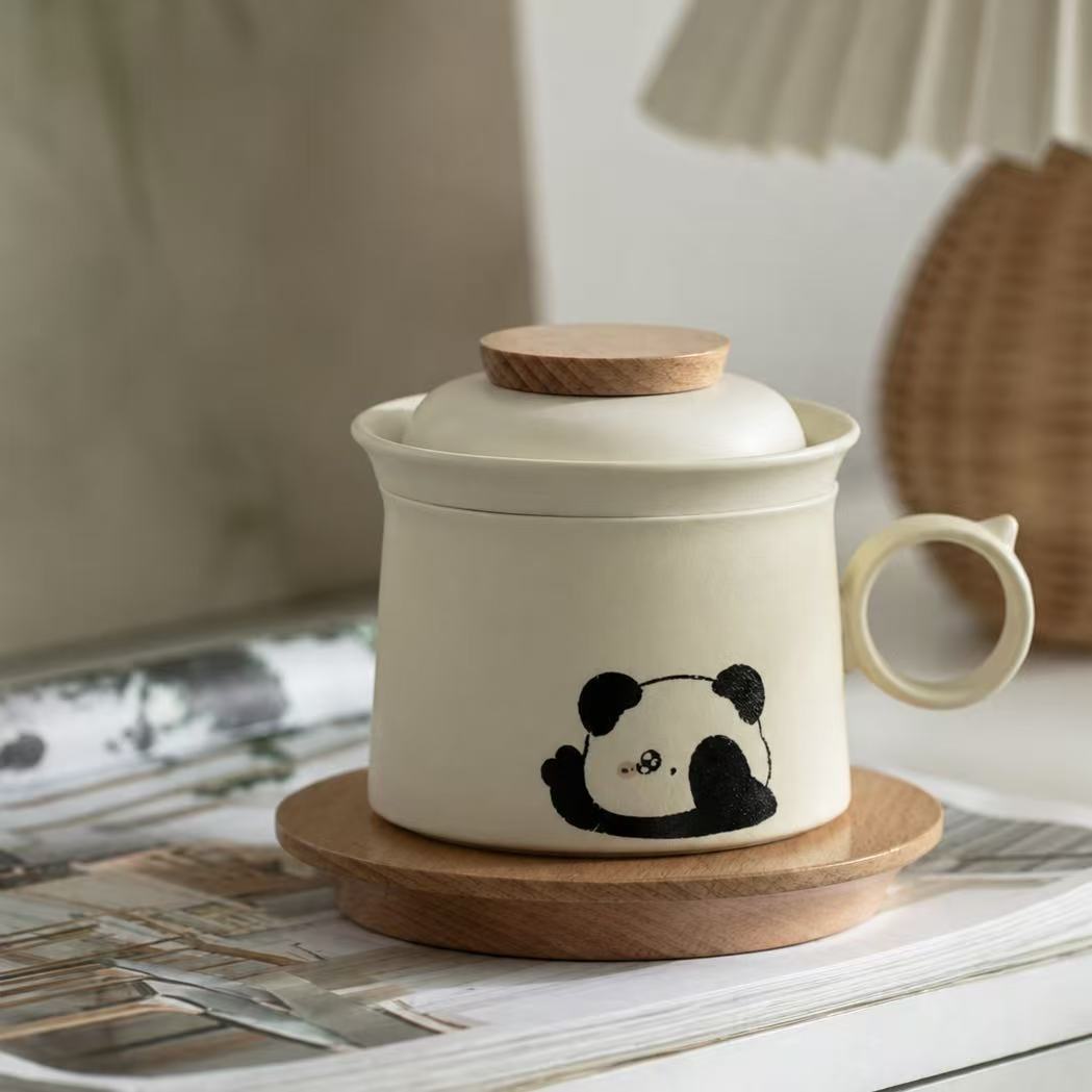 パンダの茶こし付きマグカップ