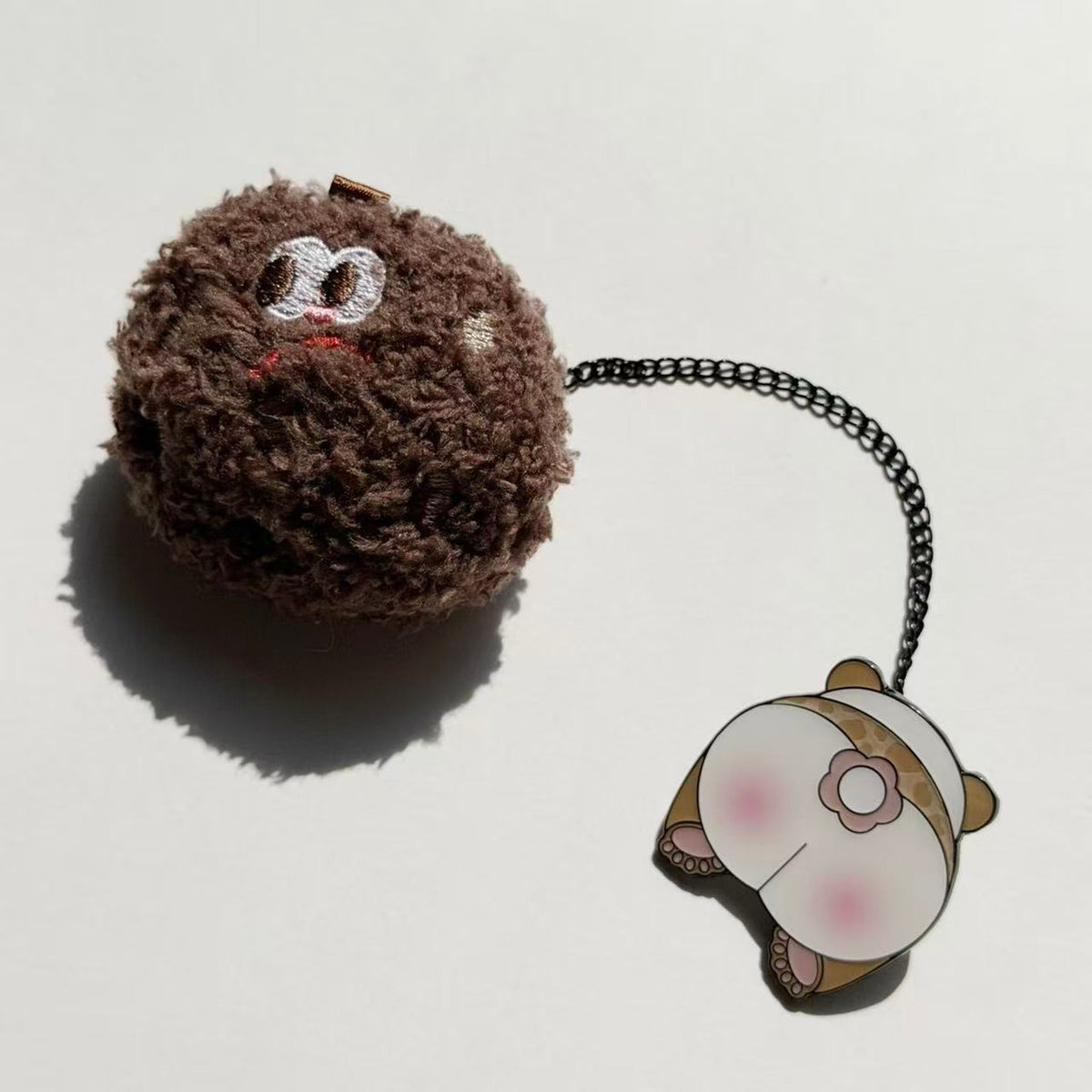 パンダ＆クッキーのふわふわチェーンブローチ