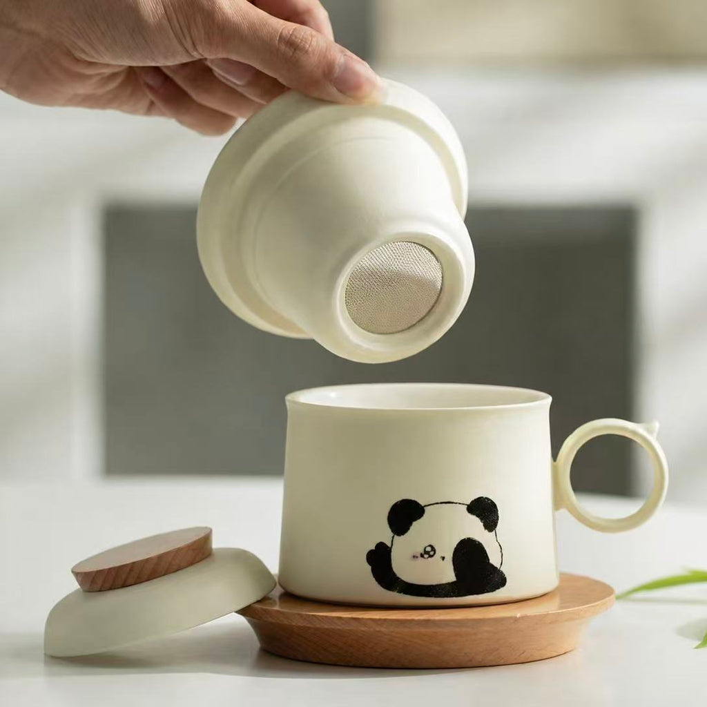 パンダの茶こし付きマグカップ