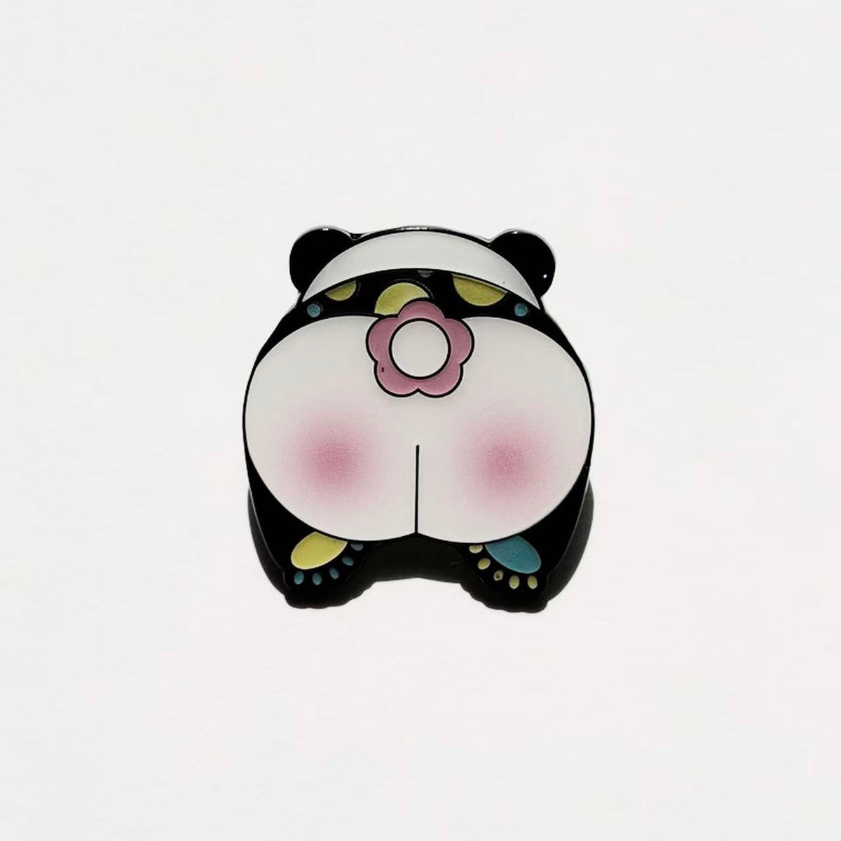 パンダのおしりメタルピンバッジ