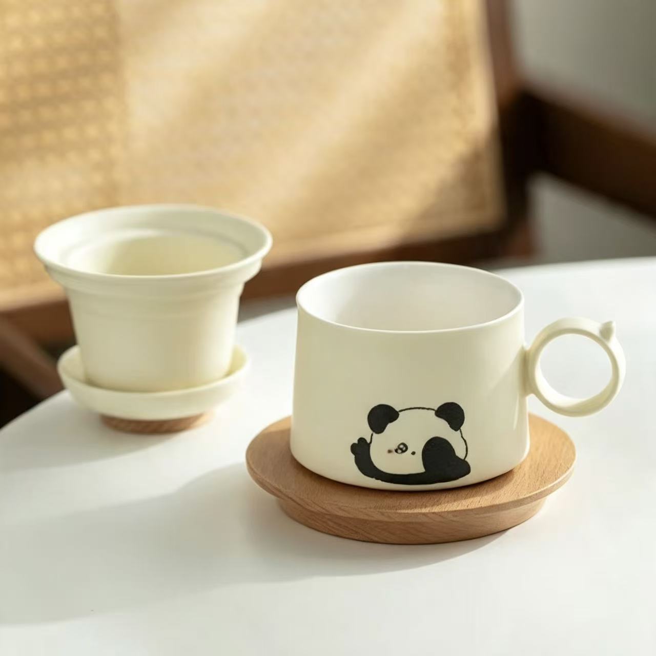 パンダの茶こし付きマグカップ